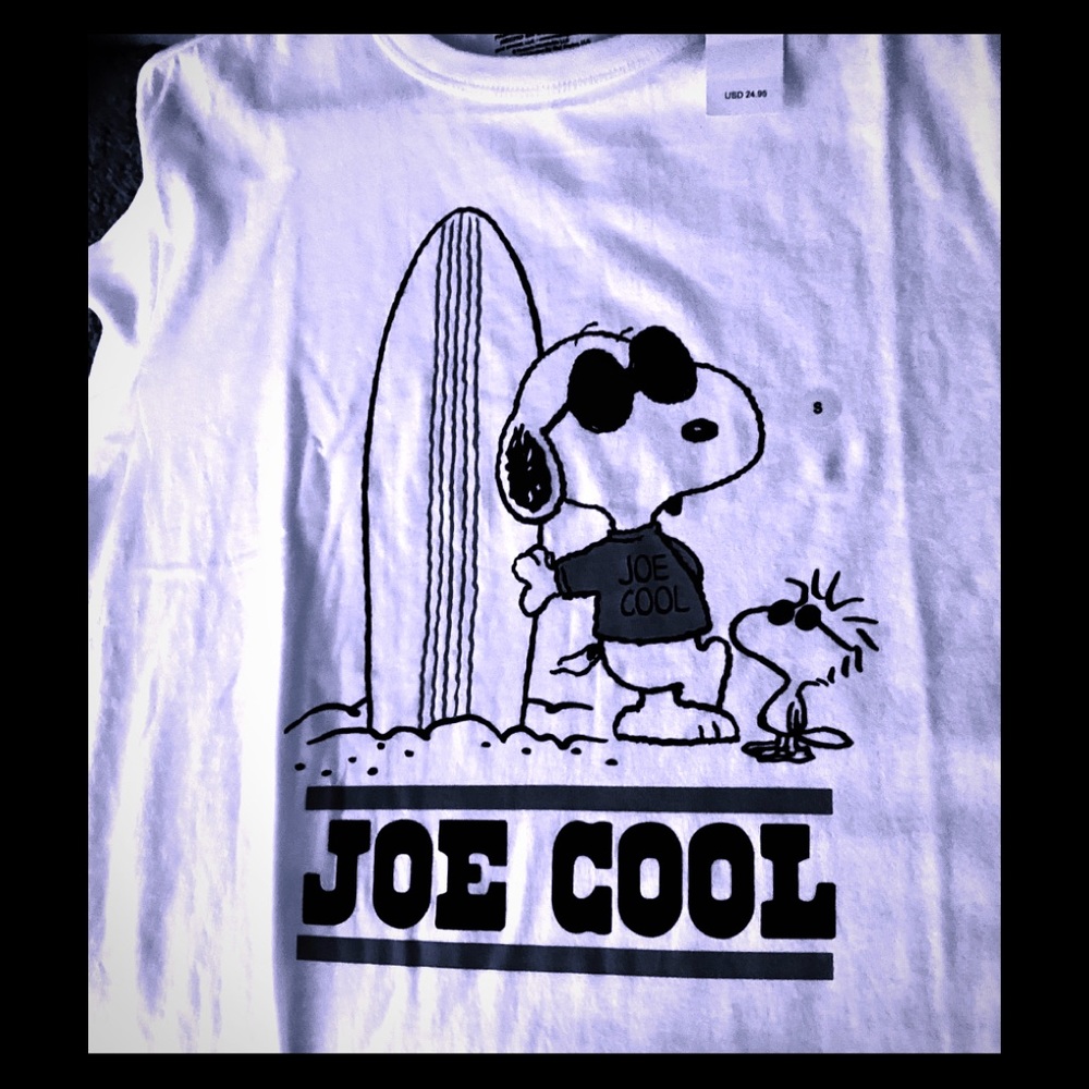 Men’s snoopy Tshirt